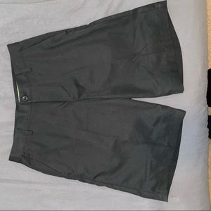 Izod Black Golf shorts Size 30